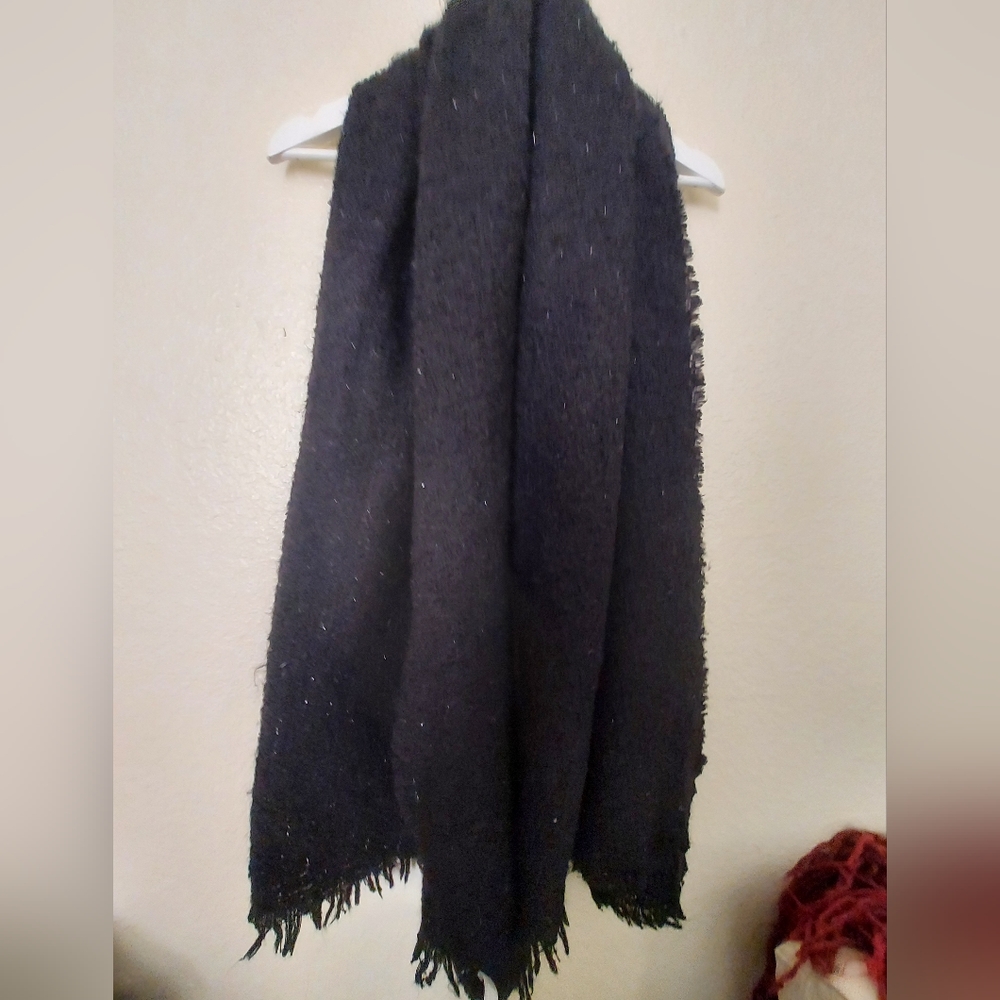 Black Scarf